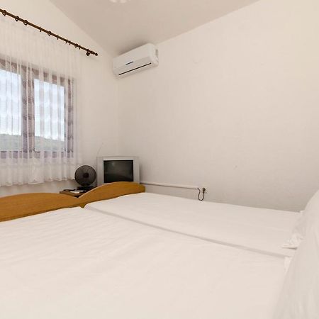 Apartments Mirko Trogir Luaran gambar