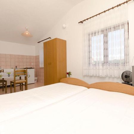 Apartments Mirko Trogir Luaran gambar
