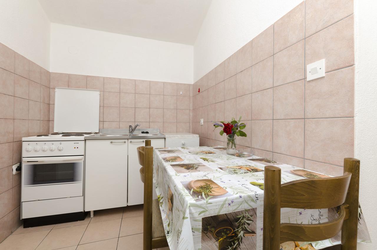Apartments Mirko Trogir Luaran gambar