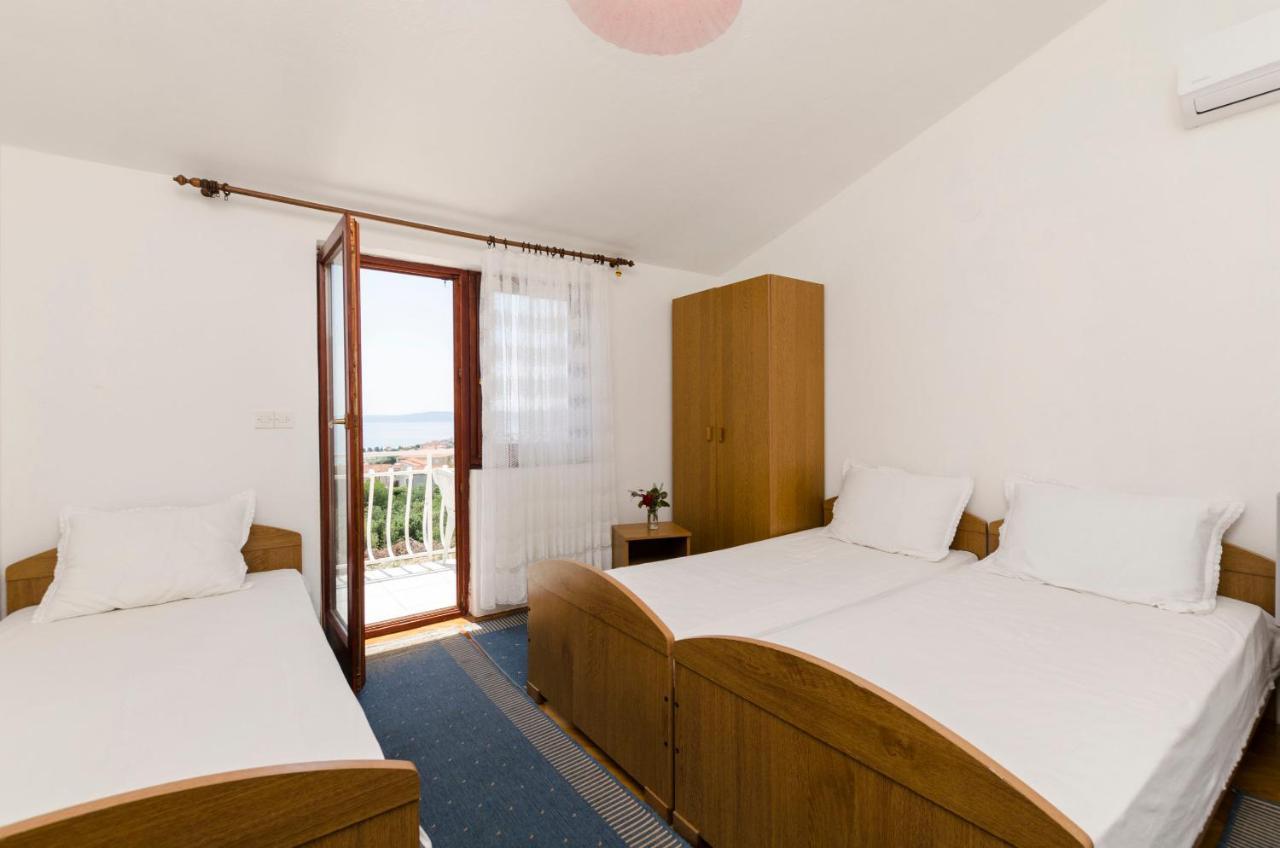 Apartments Mirko Trogir Bilik gambar
