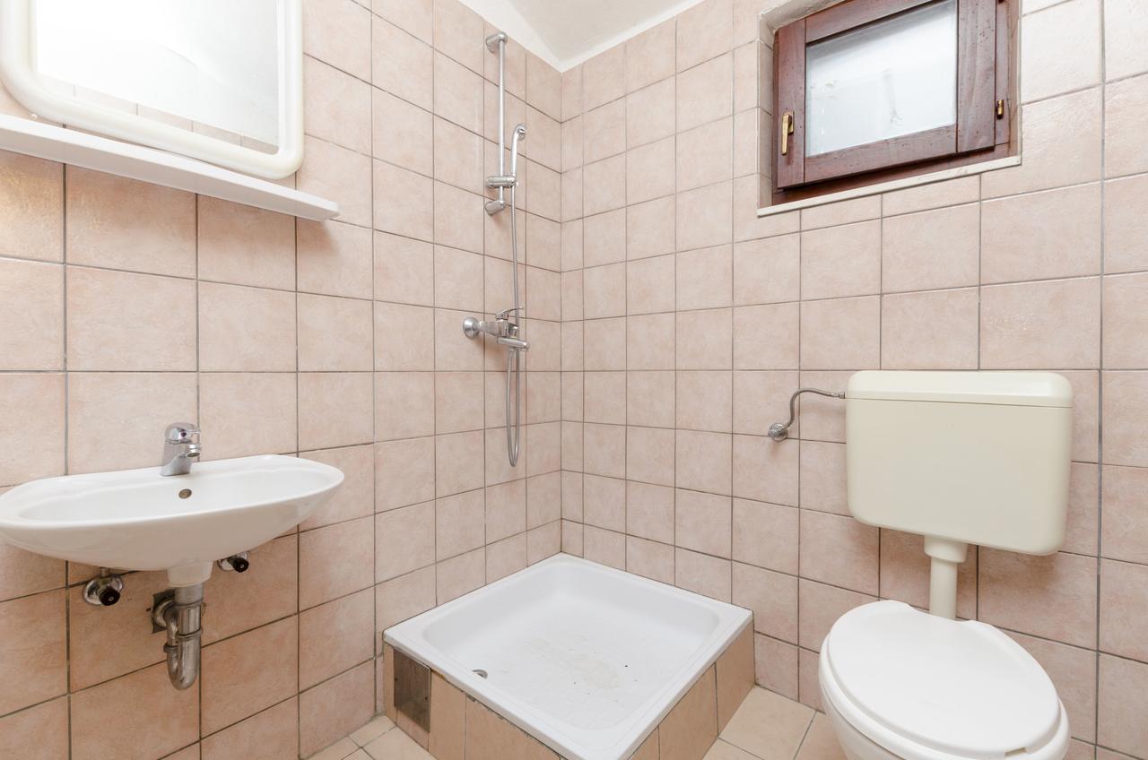Apartments Mirko Trogir Luaran gambar